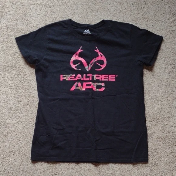 Realtree Black T-Shirt with Pink Logo - Picture 1 of 3